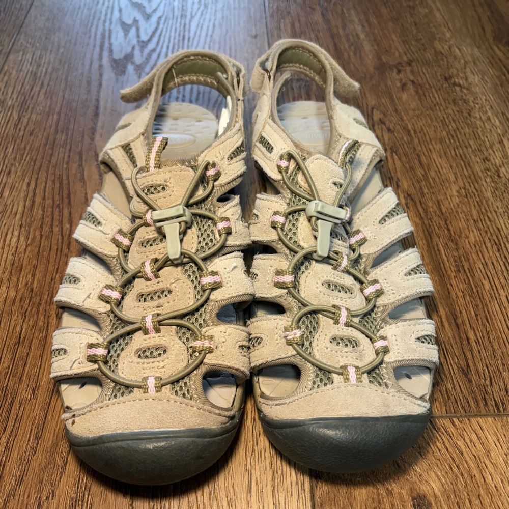 Khombu River Tan Pink Leather Bungee Closed Toe Hiking Sandals Womens 9M